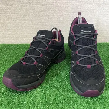 새상품급 berghaus GORE-TEX vibram 트레킹 슈즈