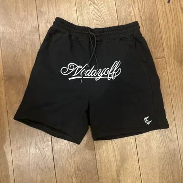 새상품급 Middayoff 블랙 숏팬츠 L 사이즈