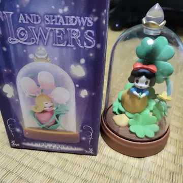 Flowers 돔형 피규어 스노우 화이트