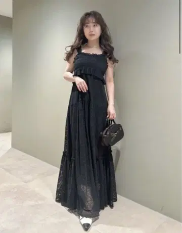 lilybrown 릴리 브라운 패치워크 레이스 페플럼 원피스