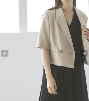 NOBLE 하프 슬리브 박시 자켓