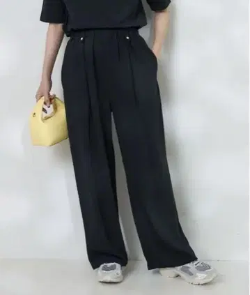 [택 포함 새상품] FREAK'S STORE 이지 팬츠/골드 버튼 슬랙스
