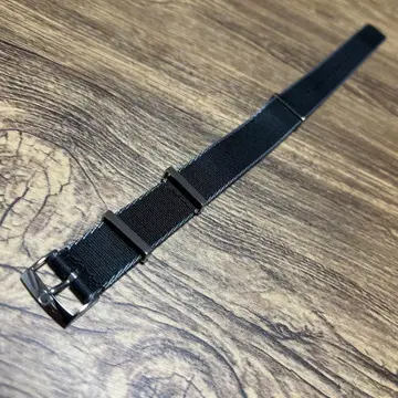 오메가 NATO 스트랩