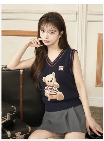 미개봉 새상품 Darich 다리치 D 베어 니트 베스트