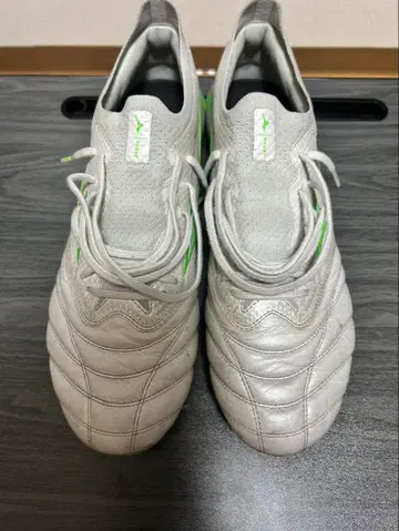 Mizuno 축구화 그레이/그린