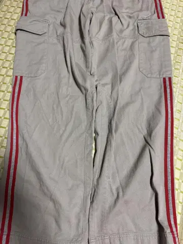 구제 의류. FUBU 컬렉션. W40