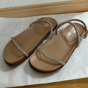 자라 비쥬 스트랩 샌들 24