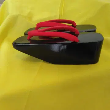 쇼와 레트로 미사용 새상품 블랙 바탕에 빨간색 하나오 코포리