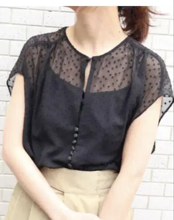 Noble 2WAY 컷 도비 쉬폰 블라우스 블랙