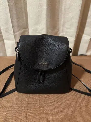 kate spade 블랙 가죽 백팩