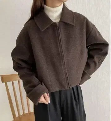 M calautia 스텐 칼라 숏 아우터 다크 브라운