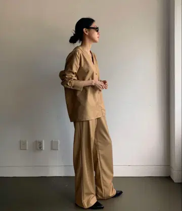 didot.showroom 사이드 지퍼 와이드 슬랙스