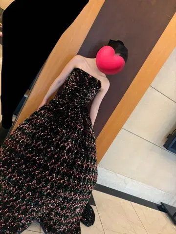 컬러 드레스 블랙