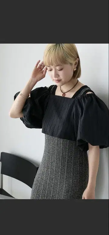 [ forksy. ] 2way 퍼프 슬리브 오프숄더 뷔스티에 블랙