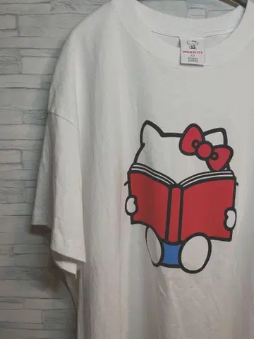 새상품급 로리즈팜 HELLO KITTY BIGTEE 키티 티셔츠