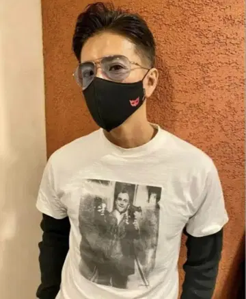 남녀 공용 영화 택시 운전사 티셔츠/화이트 기무라 타쿠야 착용