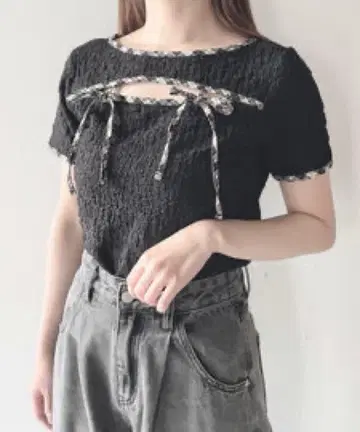 NOMAE 파이핑 리본 탑스 블랙