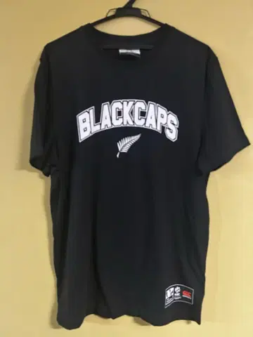 가격 협상 가능 BLACKCAPS 블랙 티셔츠 M 캔터베리