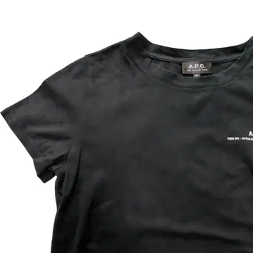 A.P.C 여성용 티셔츠 블랙 M 사이즈 왼쪽 가슴 로고 새상품급