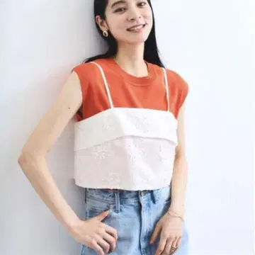 택 포함 새상품 VIS 입체 플라워 뷔스티에 화이트 프리 사이즈