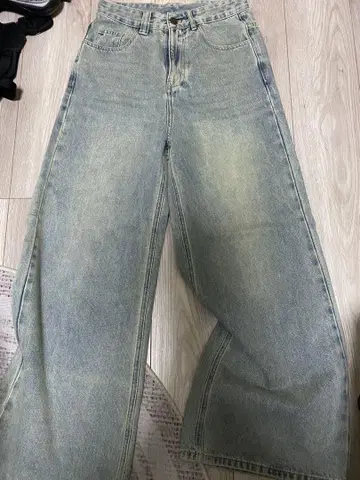 메네스 데님