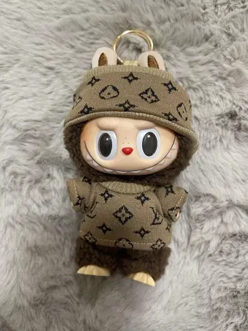 POPMART LABUBU 봉제 인형 옷 갈아입기