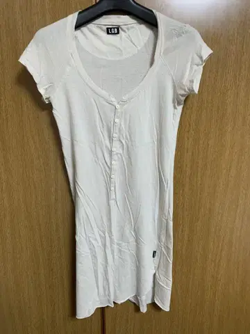르그랑 블루 헨리넥 티셔츠 LGB