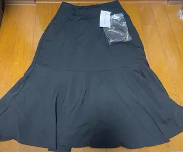 [새상품 미사용] Honeys 머메이드 스커트 (벨트 포함)