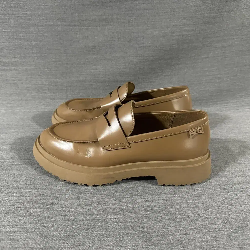 camper lab ローファー walden 41 完売品 camper lab ローファー walden 41 完売品 camper lab ローファー
