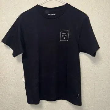 빌라봉 블랙 티셔츠