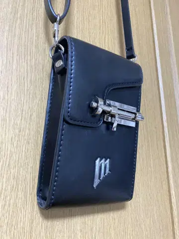 M.P Studios 숄더백