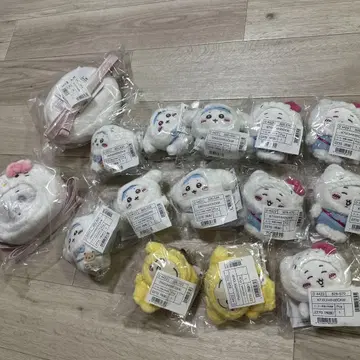 산리오 캐릭터 머리띠와 봉제 인형 세트