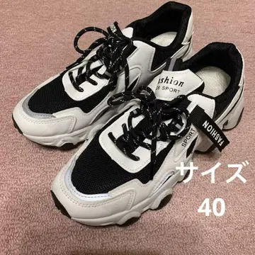 여성용 스니커즈