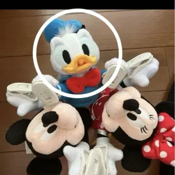 도널드 덕 어깨에 앉는 봉제 인형