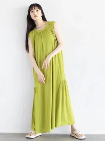 라임 그린 슬리브리스 티셔츠 원피스