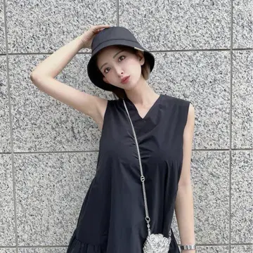 버킷 햇 블랙 넥커버 포함 골드