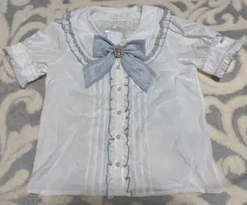 미사용 새상품 LIZLISA 비쥬 리본 블라우스 색스