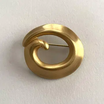 ANNE KLEIN vintage brooch gold
