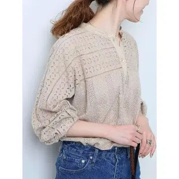 Spick and Span 브로이더 레이스 돌먼 블라우스