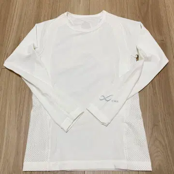 CW-X 유류 탑 JYURYU 아이보리