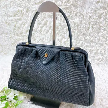 BALLY 발리 백 퀼팅 가죽 태슬