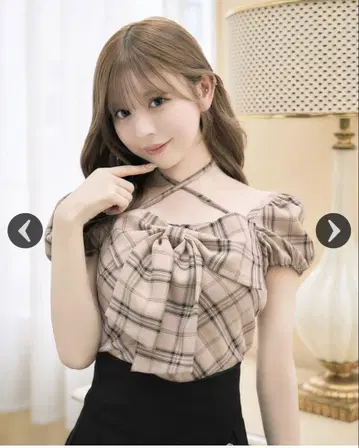 미셸 마카롱 빅 리본 블라우스 베이지 FREE