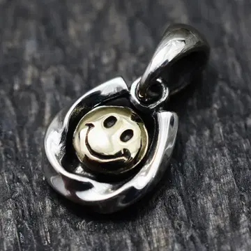 Silver925 호스슈 스마일 참 니코짱 말발굽