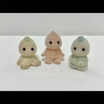 실바니아 초기 요정 인형
