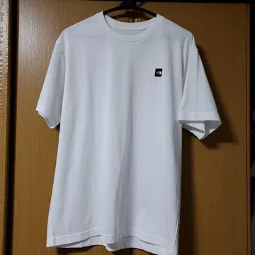 THE NORTH FACE 화이트 티셔츠 L