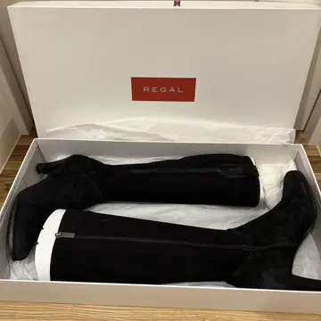 REGAL 블랙 롱 부츠 중간 힐