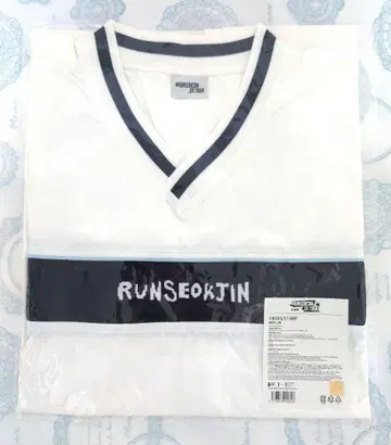 BTS JIN #RUNSEOKJIN in JAPAN 티셔츠 JIN 사이즈