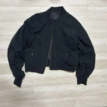 블랙 MA-1 자켓