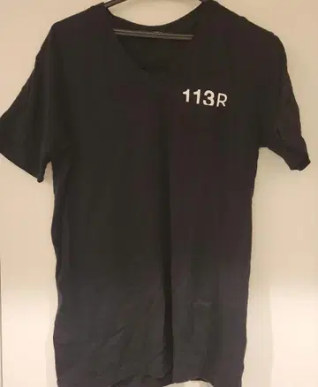 1PIU1UGUALE3 우노피우노우과레토레 티셔츠