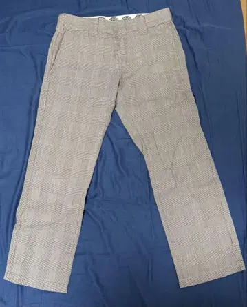 Dickies 체크 무늬 그레이 계열 팬츠